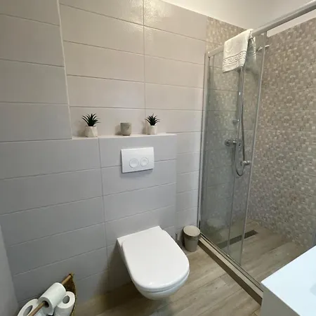 Del Mar Vista Apartment